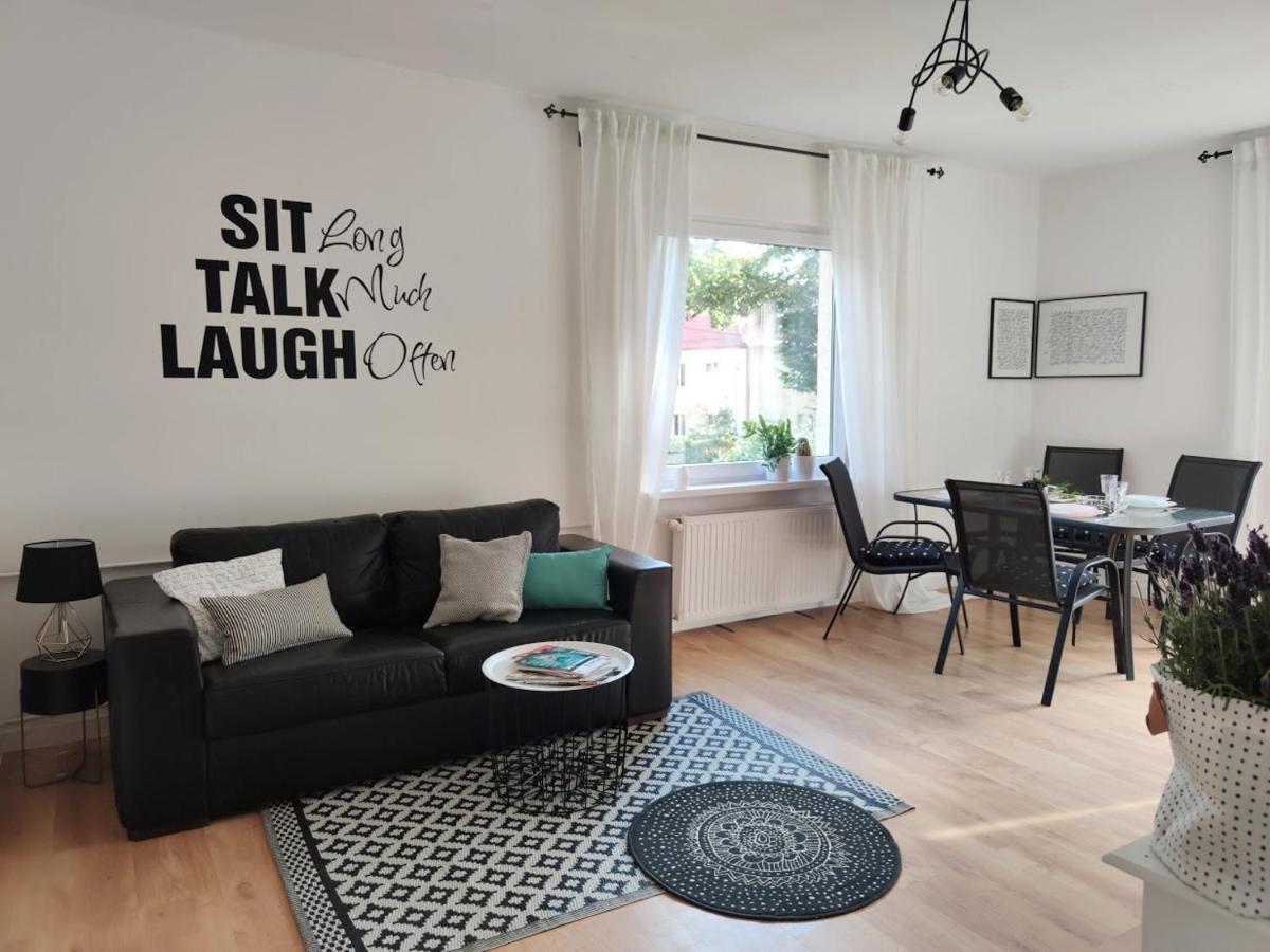 Apartament W Sasiedztwie Lasu 1800M Od Morza Sopot Esterno foto